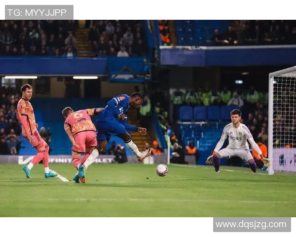 切尔西足球明星壁纸精选展现蓝军辉煌与激情球场时刻