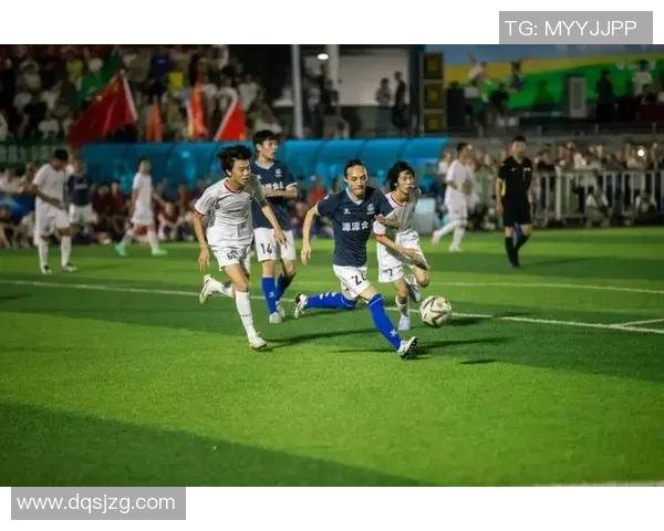 未来之星齐聚一堂足球新生代球员合影见证崭新时代的到来